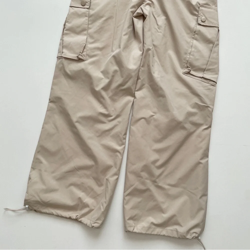 YesStyle Drawstring Street Cargo Pants, Tan & Gray, Size S Small - Picture 12 of 13